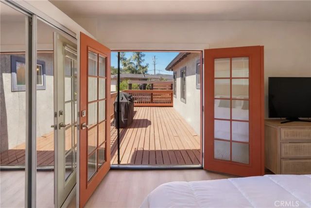 910 Arwin Street, Pasadena, CA 91103