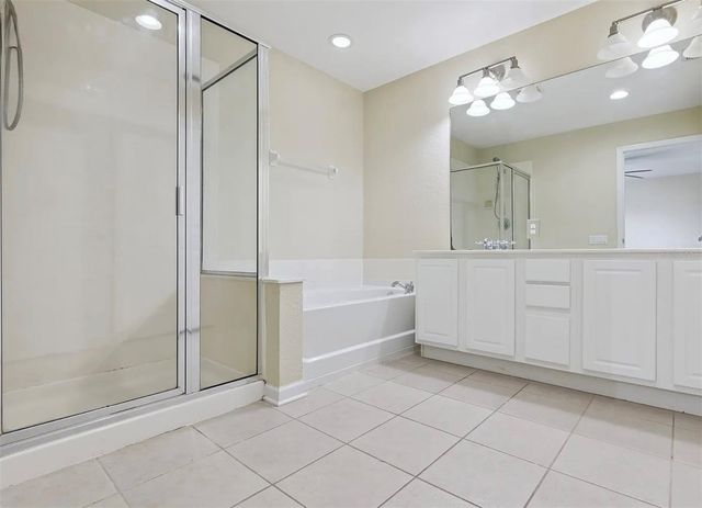 1682 SHALLCROSS AVENUE, Orlando, FL 32828
