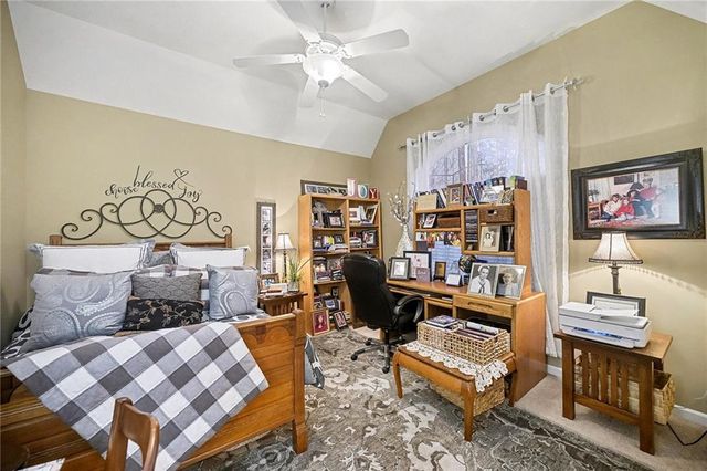 15206 W 164th Terrace, Olathe, KS 66062