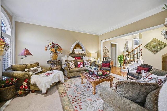 15206 W 164th Terrace, Olathe, KS 66062