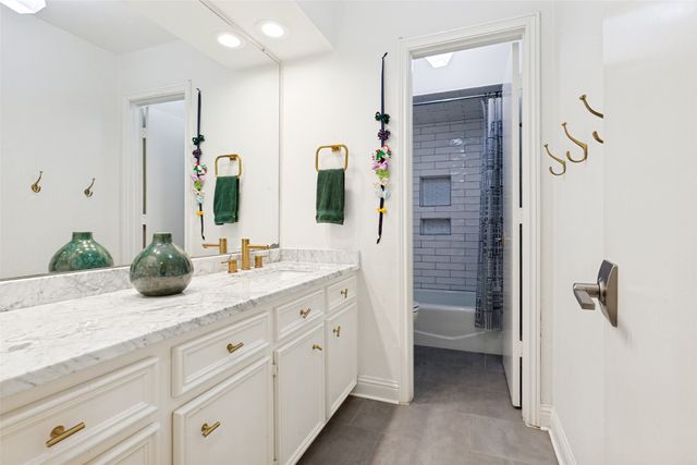 2212 San Simeon Place, Carrollton, TX 75006