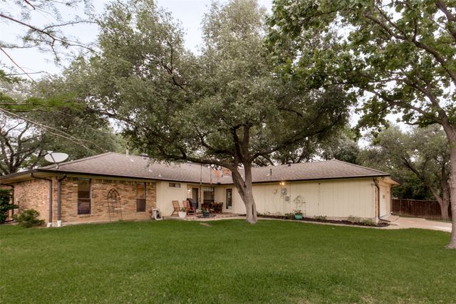 2212 San Simeon Place, Carrollton, TX 75006