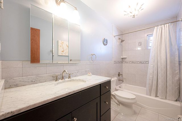 257 Garden City Road, Franklin Square, NY 11010