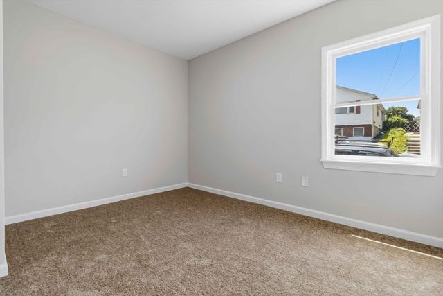 72 South Ave, Revere, MA 02151