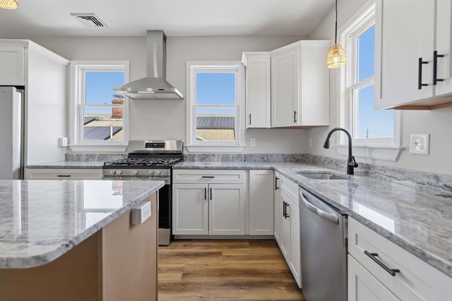 72 South Ave, Revere, MA 02151