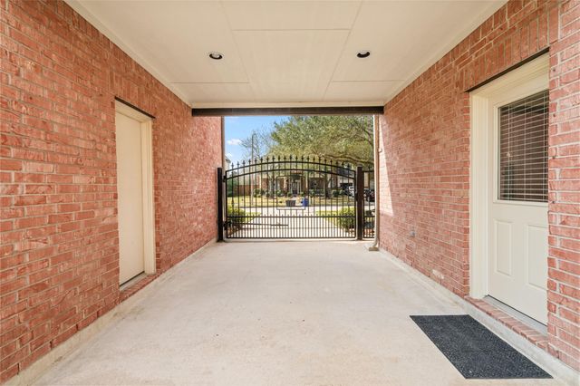 2579 Costa Mesa Circle, League City, TX 77573