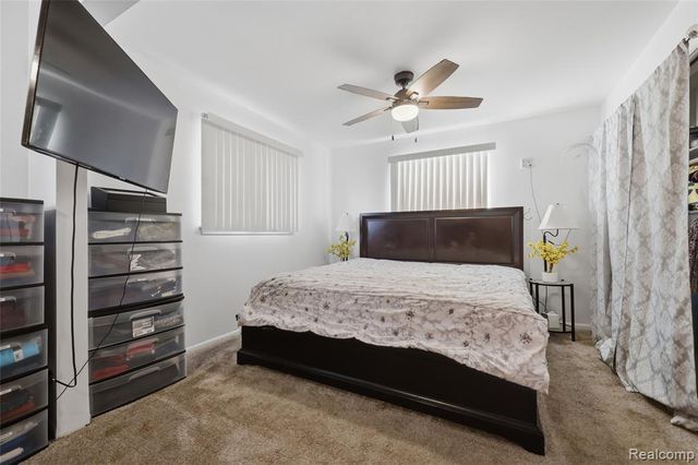 13412 Common Road, Warren, MI 48088