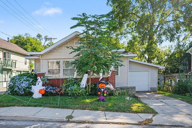 708 Liberty Drive, Mishawaka, IN 46545