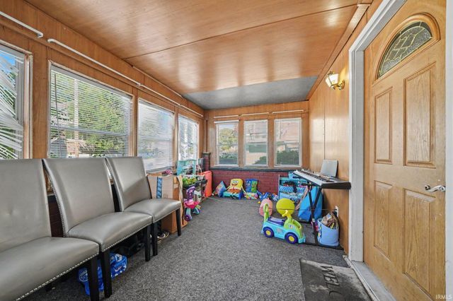 708 Liberty Drive, Mishawaka, IN 46545