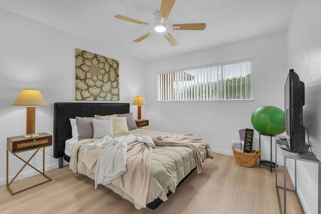72682 Thrush Road 1, Palm Desert, CA 92260