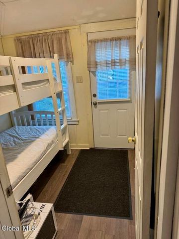 86 Riley Cove Road, Malta, NY 12020