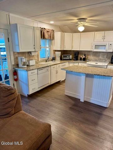 86 Riley Cove Road, Malta, NY 12020