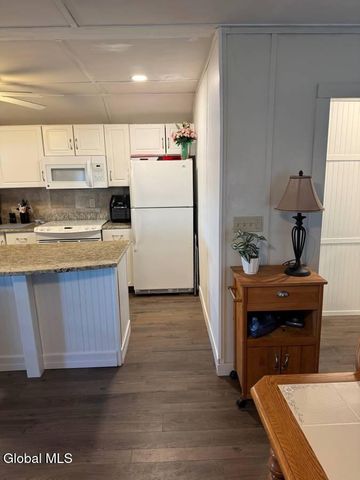 86 Riley Cove Road, Malta, NY 12020