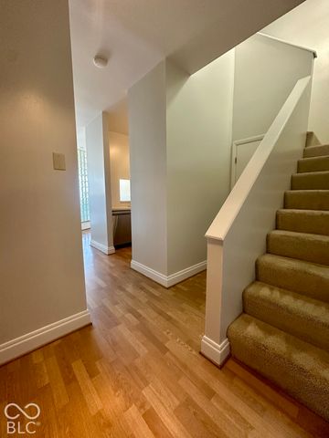 920 E 62nd Street M14, Indianapolis, IN 46220