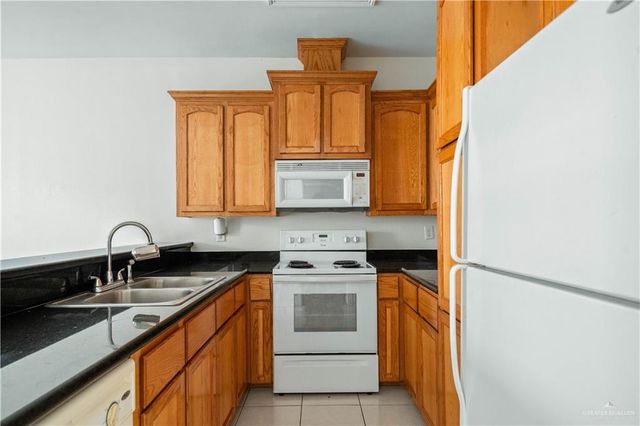 3036 Scottland Drive, Edinburg, TX 78539
