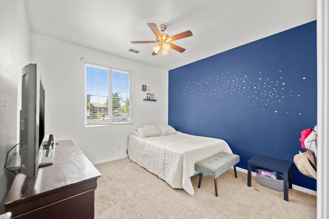 4343 Bluebell Ave, Olivehurst, CA 95961