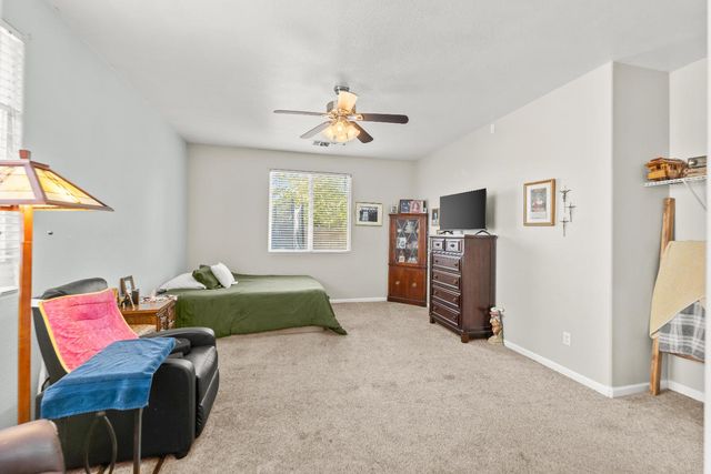 4343 Bluebell Ave, Olivehurst, CA 95961