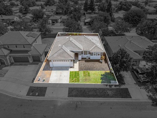 4343 Bluebell Ave, Olivehurst, CA 95961