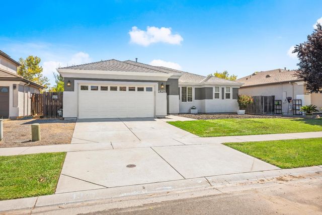 4343 Bluebell Ave, Olivehurst, CA 95961