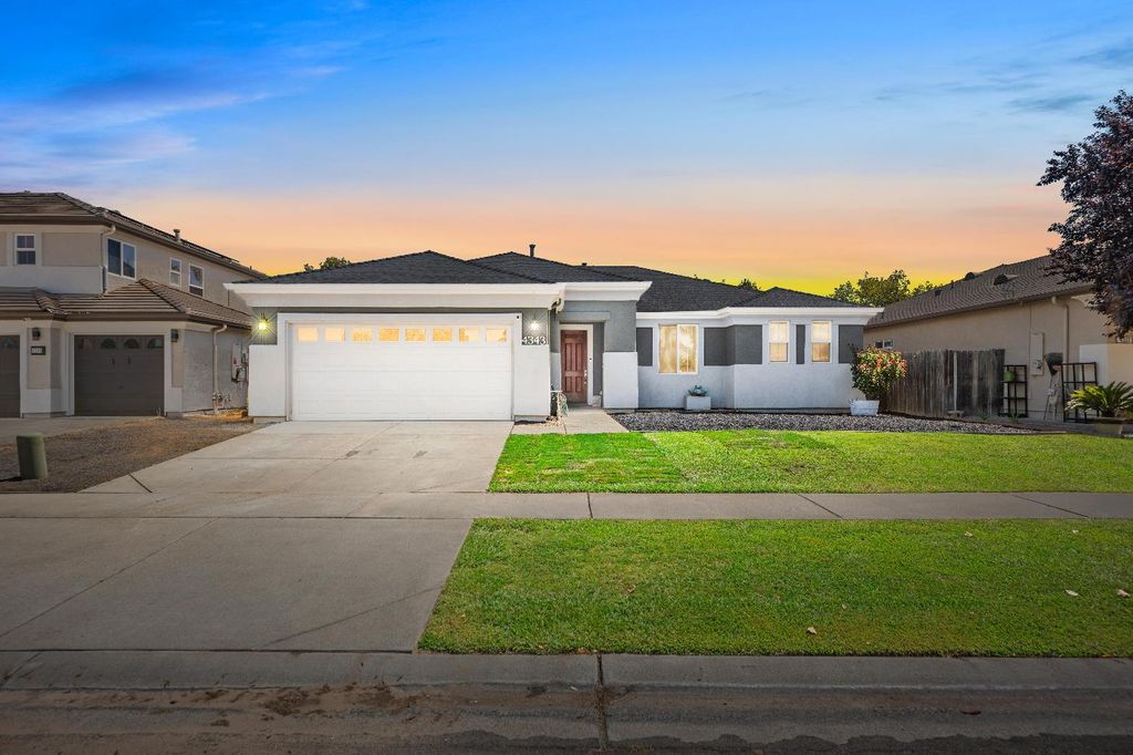 4343 Bluebell Ave, Olivehurst, CA 95961