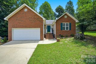 1008 Raywood Court, Matthews, NC 28104