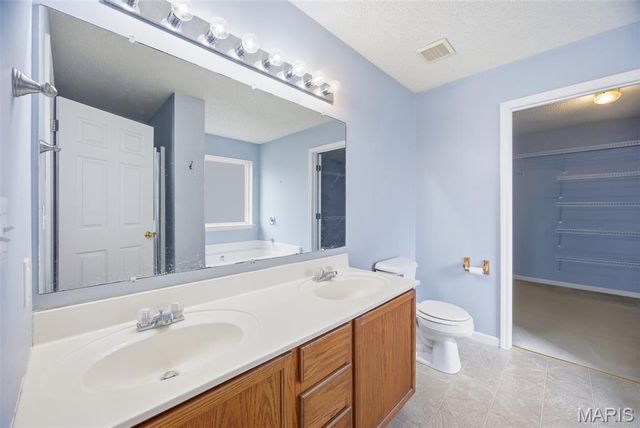 105 Hillcrest Court, St Robert, MO 65584