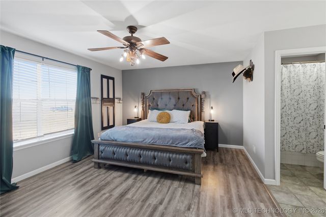 33986 E 157th Street S, Coweta, OK 74454