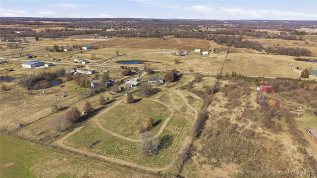 33986 E 157th Street S, Coweta, OK 74454