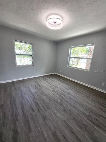 2827 SE 2ND STREET, Ocala, FL 34471