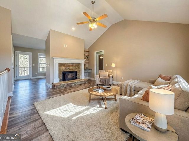 165 Horseshoe Bend, Jasper, GA 30143