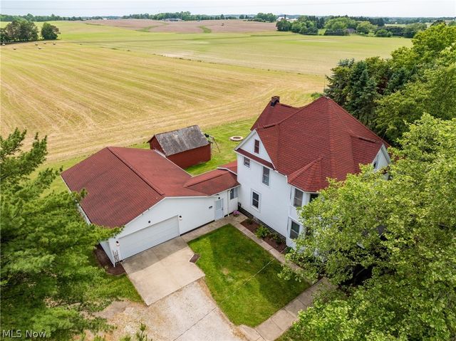 11500 Louisville Street, Louisville, OH 44641