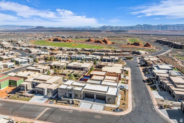 5496 W SAND RIDGE DR, Hurricane, UT 84737