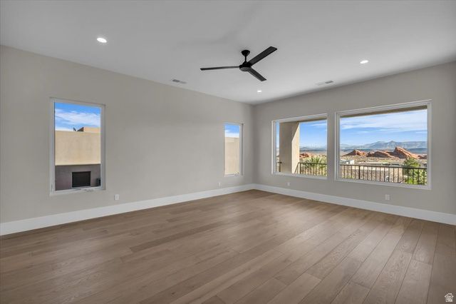 5496 W SAND RIDGE DR, Hurricane, UT 84737