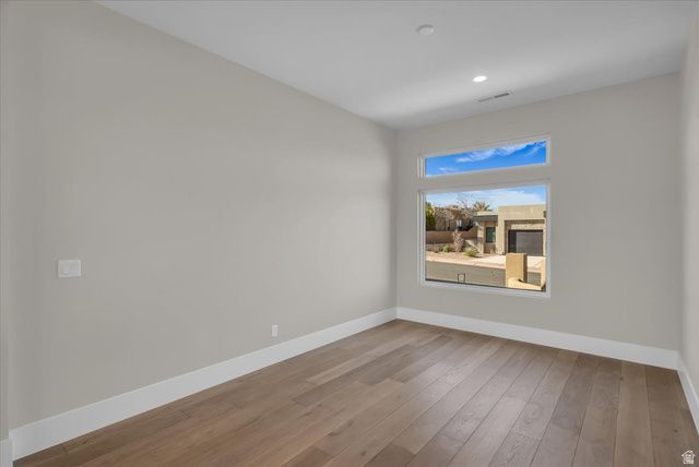 5496 W SAND RIDGE DR, Hurricane, UT 84737