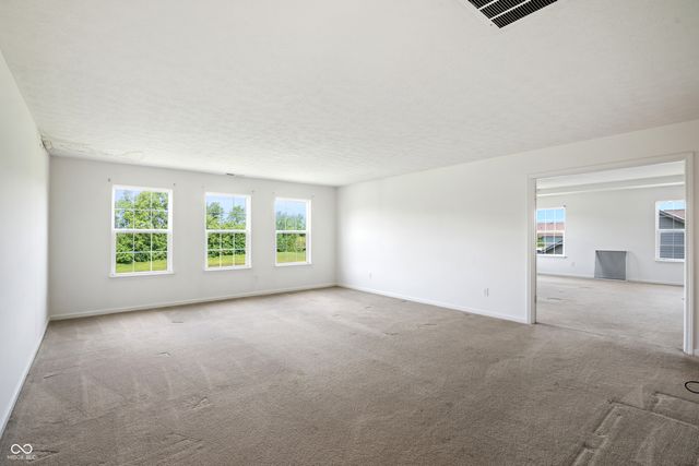 5682 W Port Drive, Mccordsville, IN 46055