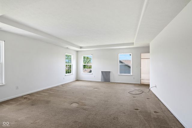 5682 W Port Drive, Mccordsville, IN 46055