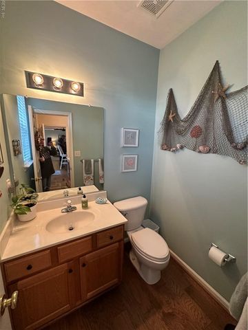 1409 Glenwood Links LN, Virginia Beach, VA 23464