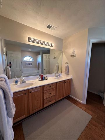 1409 Glenwood Links LN, Virginia Beach, VA 23464