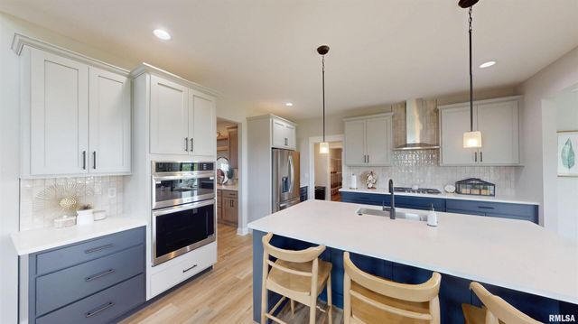 Lot 14 Faiths Way, Bettendorf, IA 52722