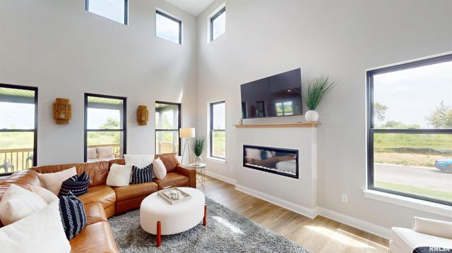 Lot 14 Faiths Way, Bettendorf, IA 52722