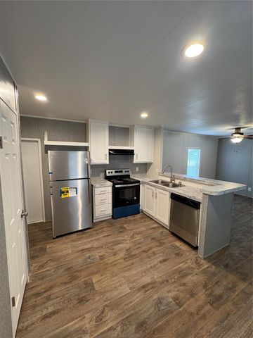13230 Captain Circle, Willis, TX 77318