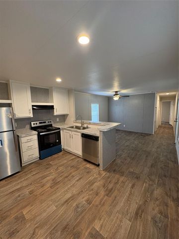 13230 Captain Circle, Willis, TX 77318
