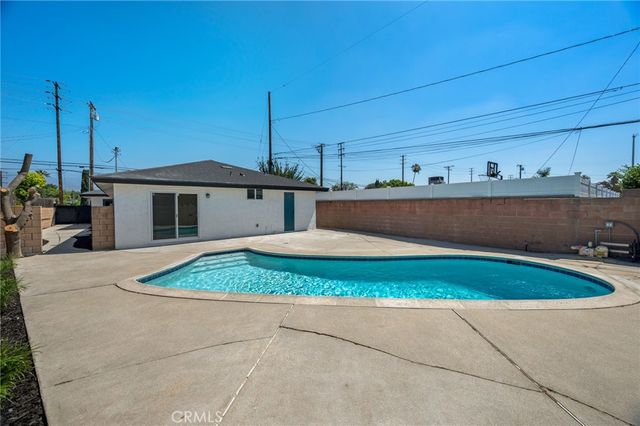 16512 E Cypress, Covina, CA 91722