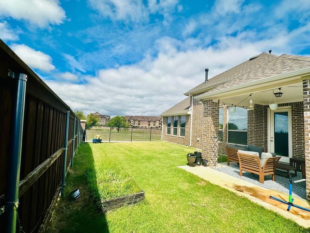 1045 Manchester Drive, Wylie, TX 75098