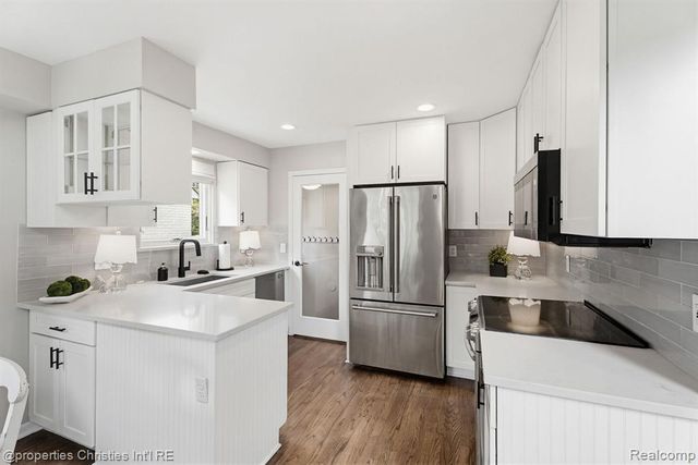 1259 Cedar Drive, Birmingham, MI 48009