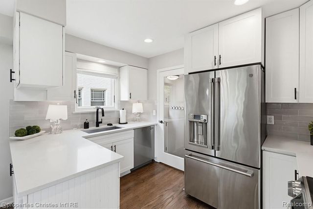 1259 Cedar Drive, Birmingham, MI 48009