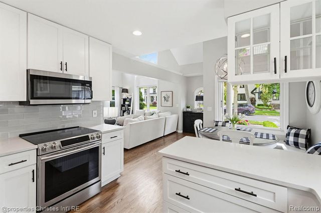 1259 Cedar Drive, Birmingham, MI 48009