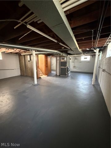 18229 Neff Road, Cleveland, OH 44119