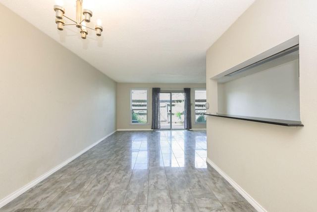 2119 Hazlitt Drive, Houston, TX 77032