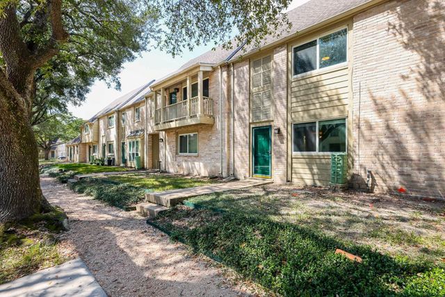 2119 Hazlitt Drive, Houston, TX 77032